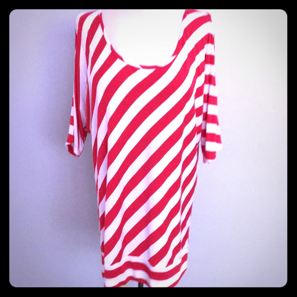 Candy striped cold shoulder dress T-shirt
